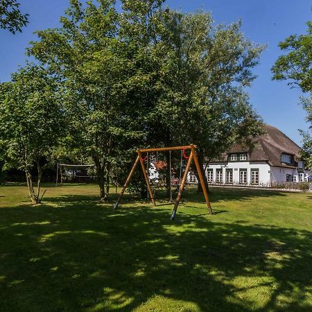Great Farmhouse In De Cocksdorp With Garden Экстерьер фото