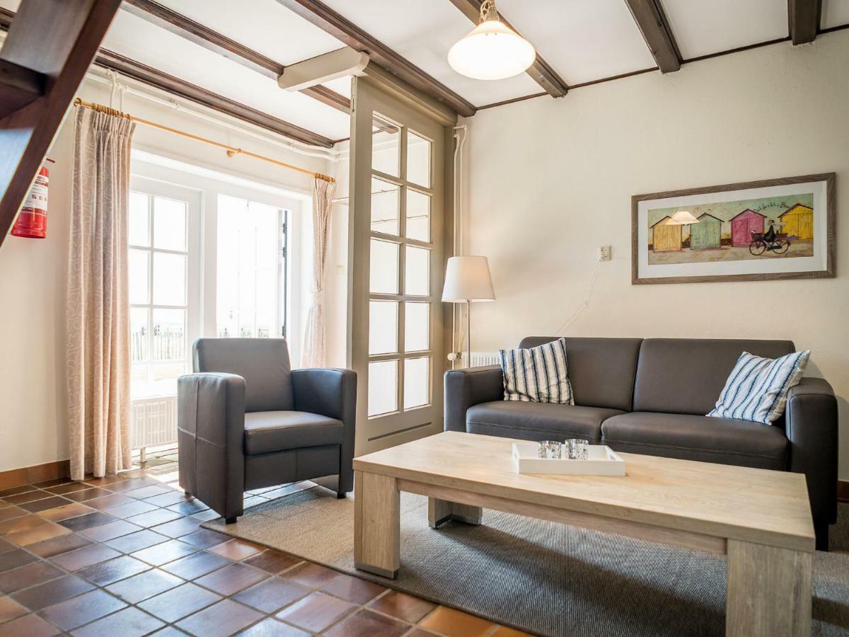 Great Farmhouse In De Cocksdorp With Garden Экстерьер фото